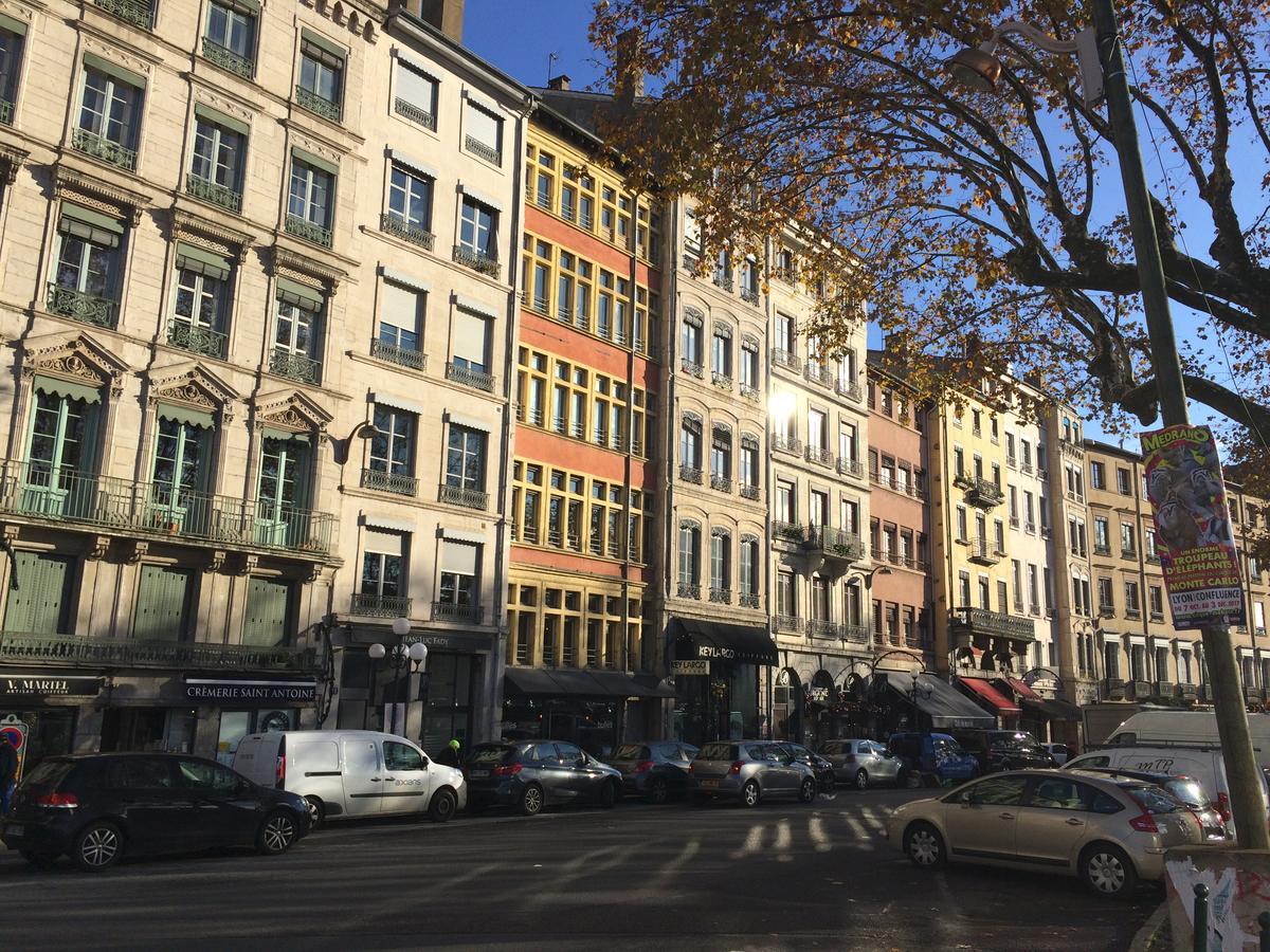 Studio Charme Et Confort Aux Cordeliers Lyon Eksteriør billede